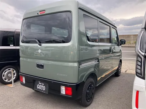 Suzuki Every