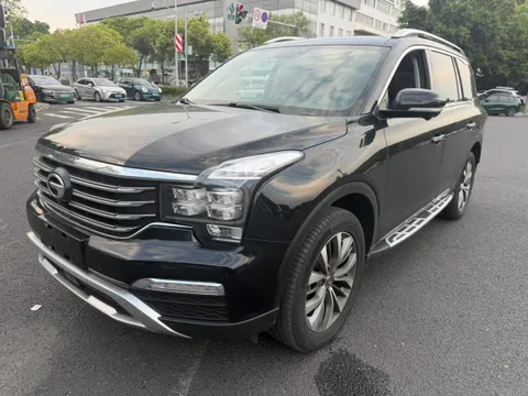 Gac GS8