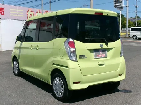 Nissan Dayz Roox