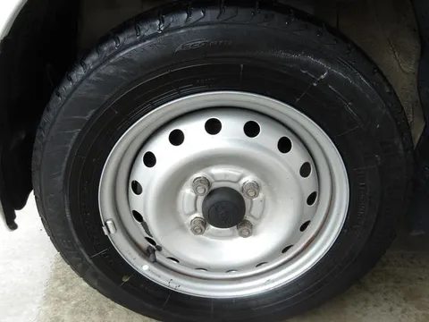 Subaru Pleo