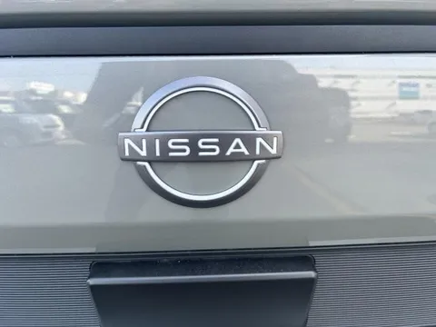 Nissan Clipper Truck