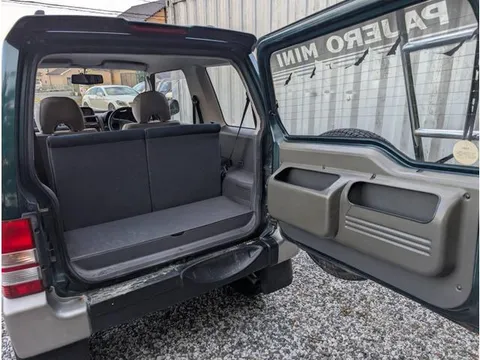 Mitsubishi Pajero Mini