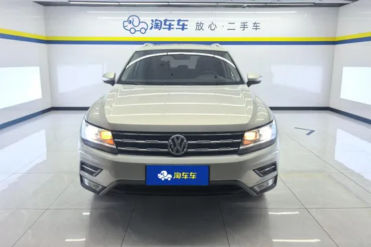 Volkswagen Tiguan L