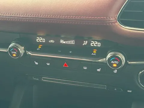 Mazda MAZDA3 Fastback