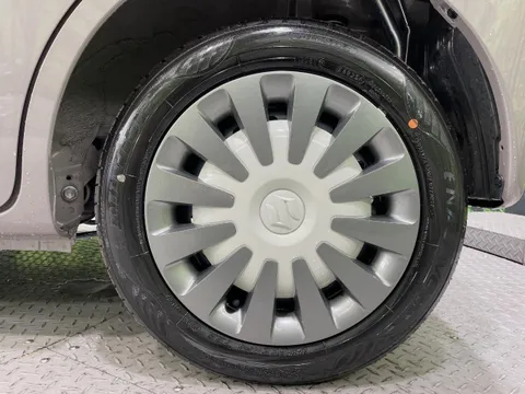 Suzuki Wagon R Smile