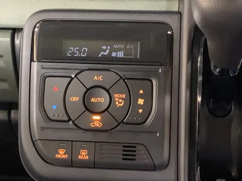 Suzuki Spacia Gear