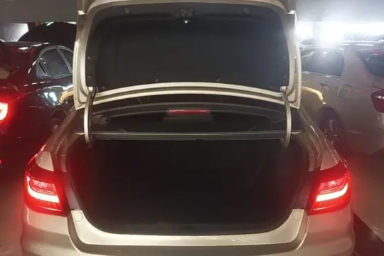 Geely Vision