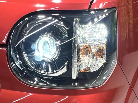 Daihatsu Mira Tocot