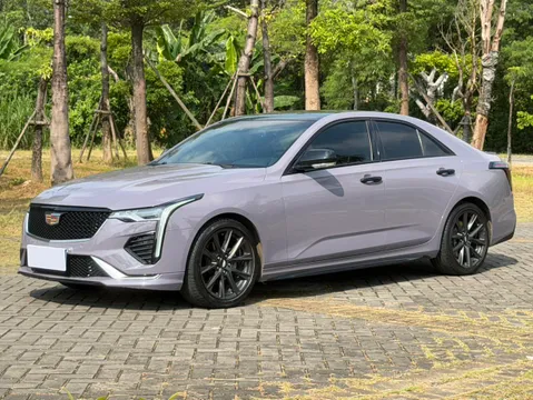 Cadillac CT4