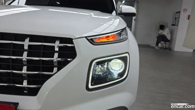 Hyundai Venue