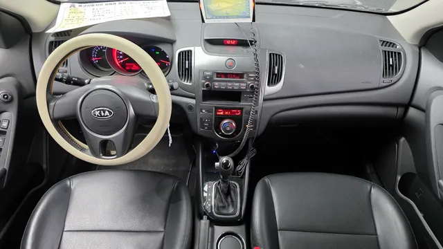 Kia Cerato (Forte)