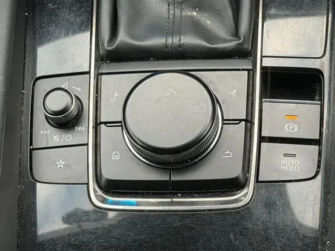 Mazda MAZDA3 Fastback