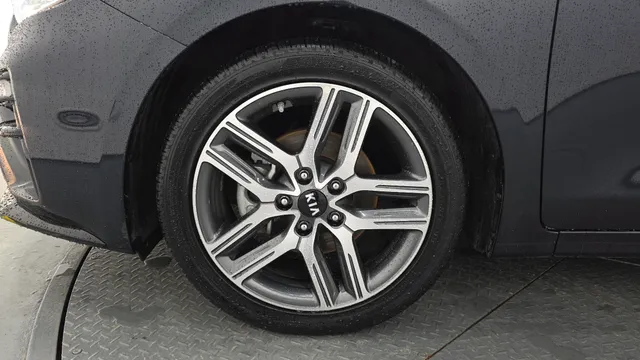 Kia Cerato (K3)