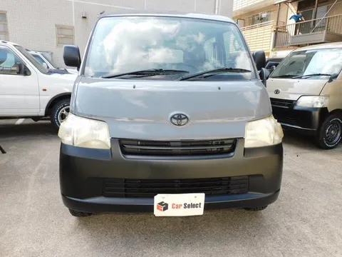 Toyota TownAce Van