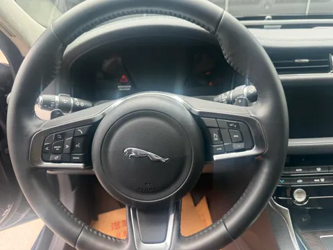Jaguar XFL