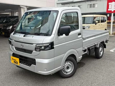 Nissan Clipper Truck