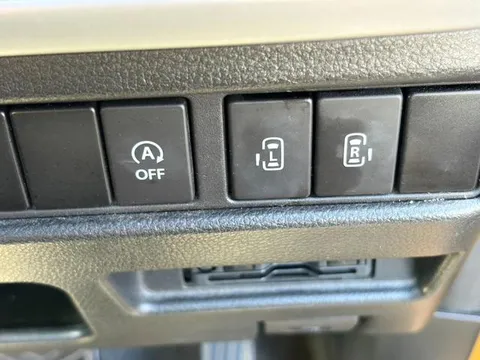 Suzuki Spacia Gear