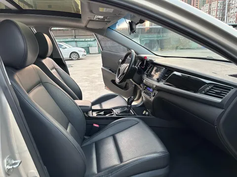 Hyundai Mistra