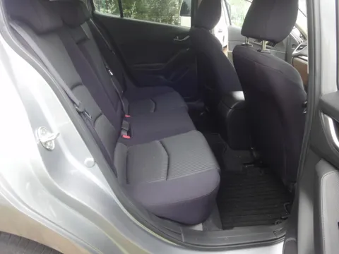 Mazda Axela Sport