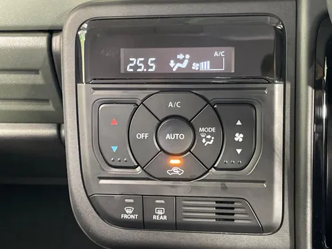 Suzuki Spacia Gear