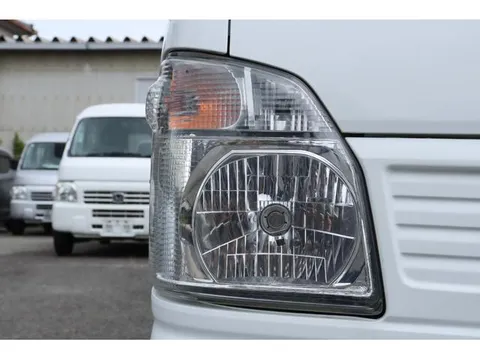 Nissan Clipper Truck