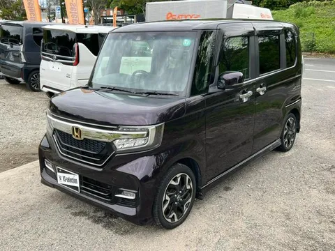 Honda N-BOX Custom
