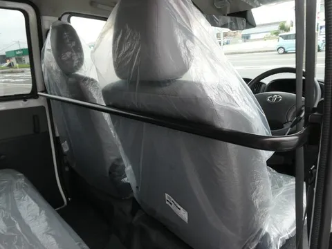 Toyota TownAce Van