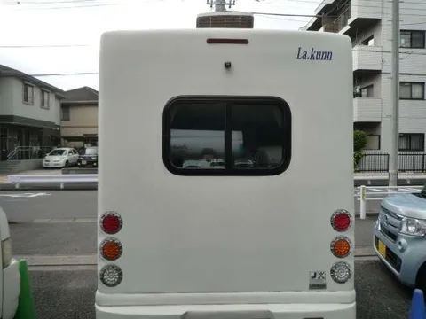 Mazda Scrum Truck