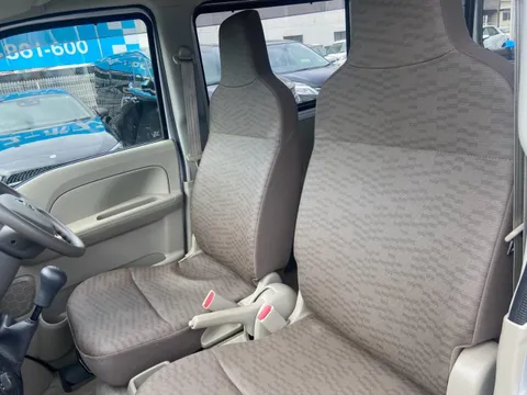 Nissan Clipper