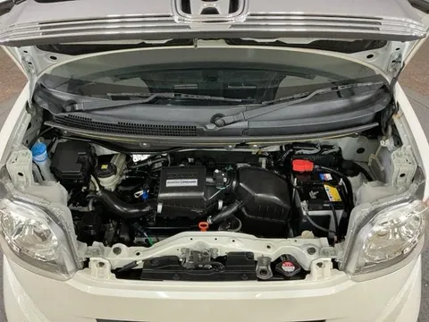 Honda N-BOX Slash