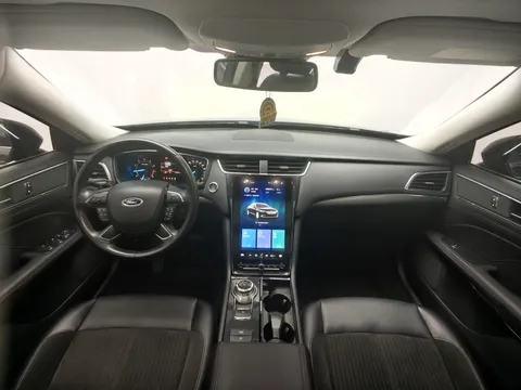 Ford Taurus