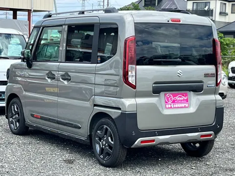 Suzuki Spacia