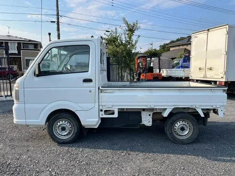 Nissan Clipper Truck