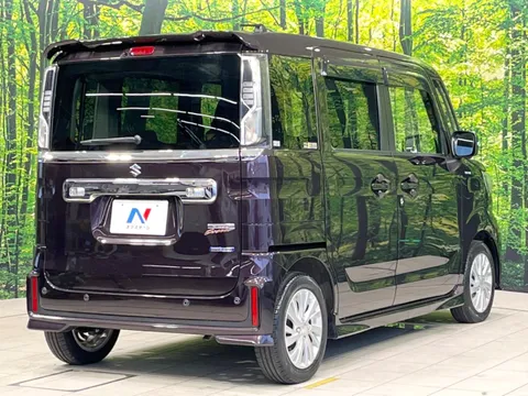 Suzuki Spacia Custom