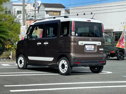 Suzuki Spacia Gear