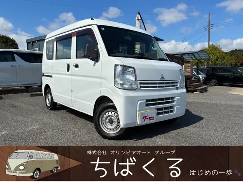 Mitsubishi Minicab Van