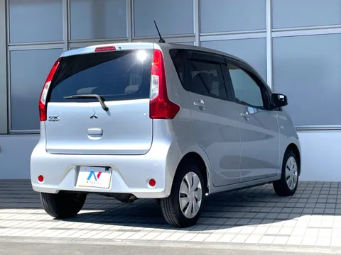 Mitsubishi eK Wagon