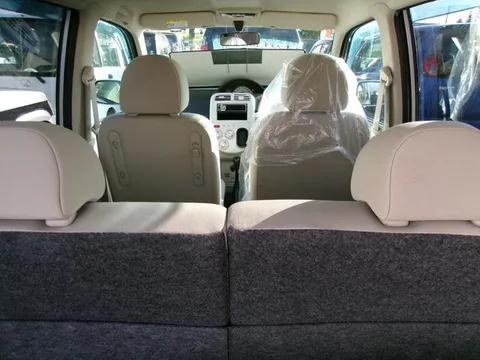 Nissan Otti
