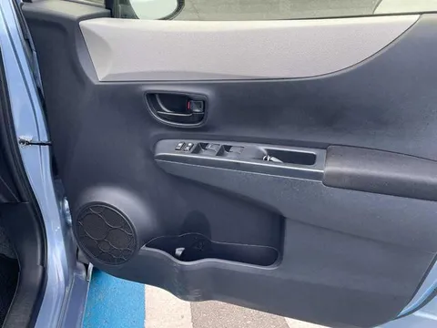 Toyota Yaris (Vitz)