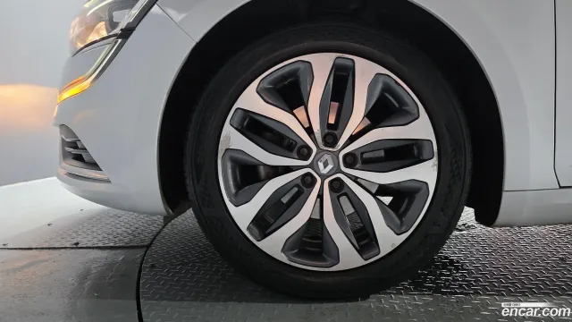 Renault Talisman (SM6)