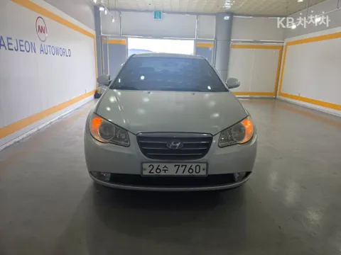 Hyundai Elantra (Avante)