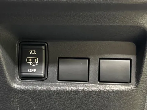 Mitsubishi eK X Space