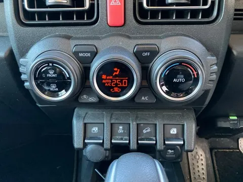 Suzuki Jimny Sierra