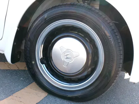 Honda N-BOX Slash