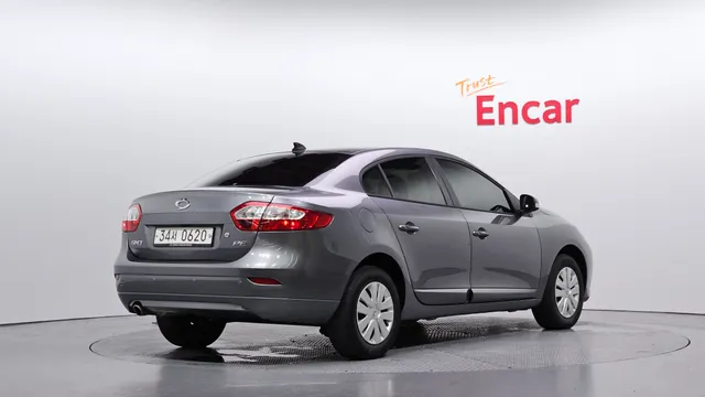 Renault SM3