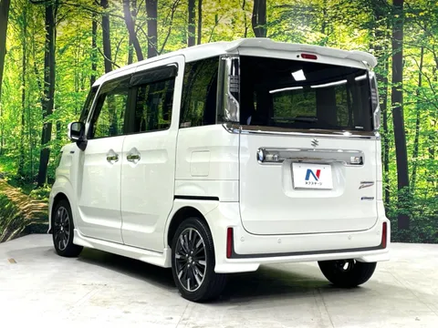 Suzuki Spacia Custom