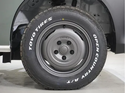 Toyota TownAce Van