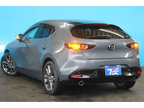 Mazda MAZDA3 Fastback