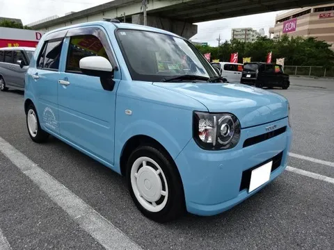 Daihatsu Mira Tocot