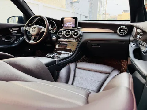 Mercedes-Benz Mercedes-Benz GLC